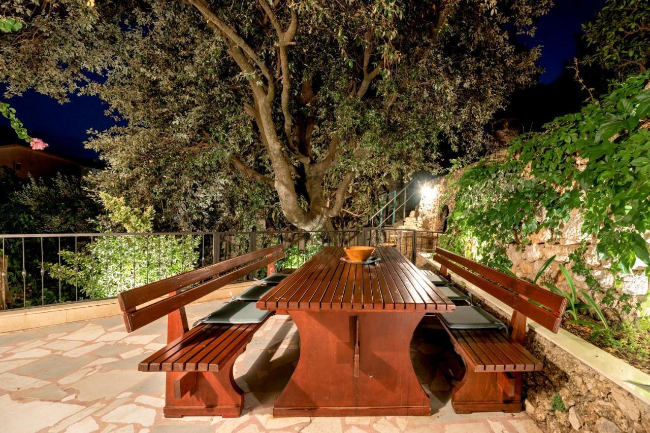 Villa Anima, Stanici, Near Omis Exteriér fotografie